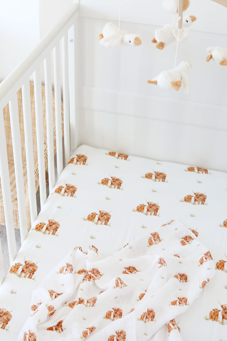 Highland cow cot bed sheet (organic cotton)
