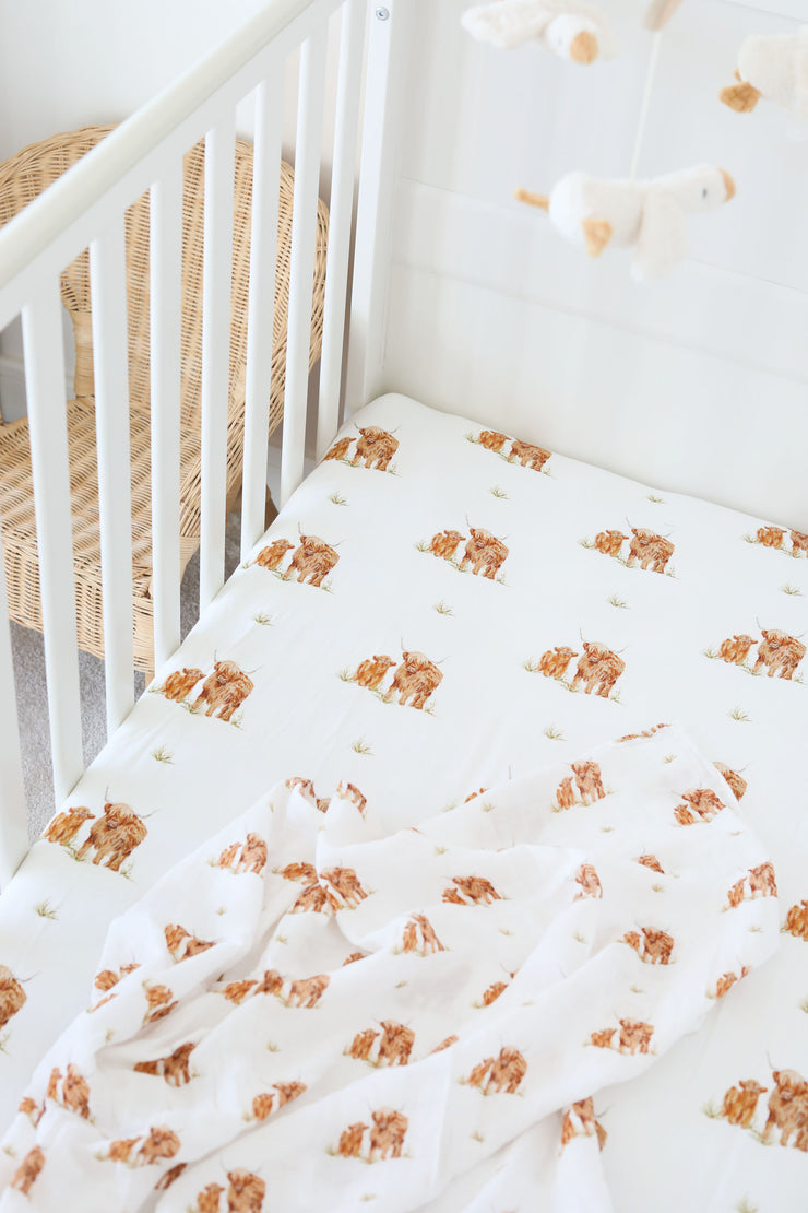 Highland cow cot bed sheet (organic cotton)