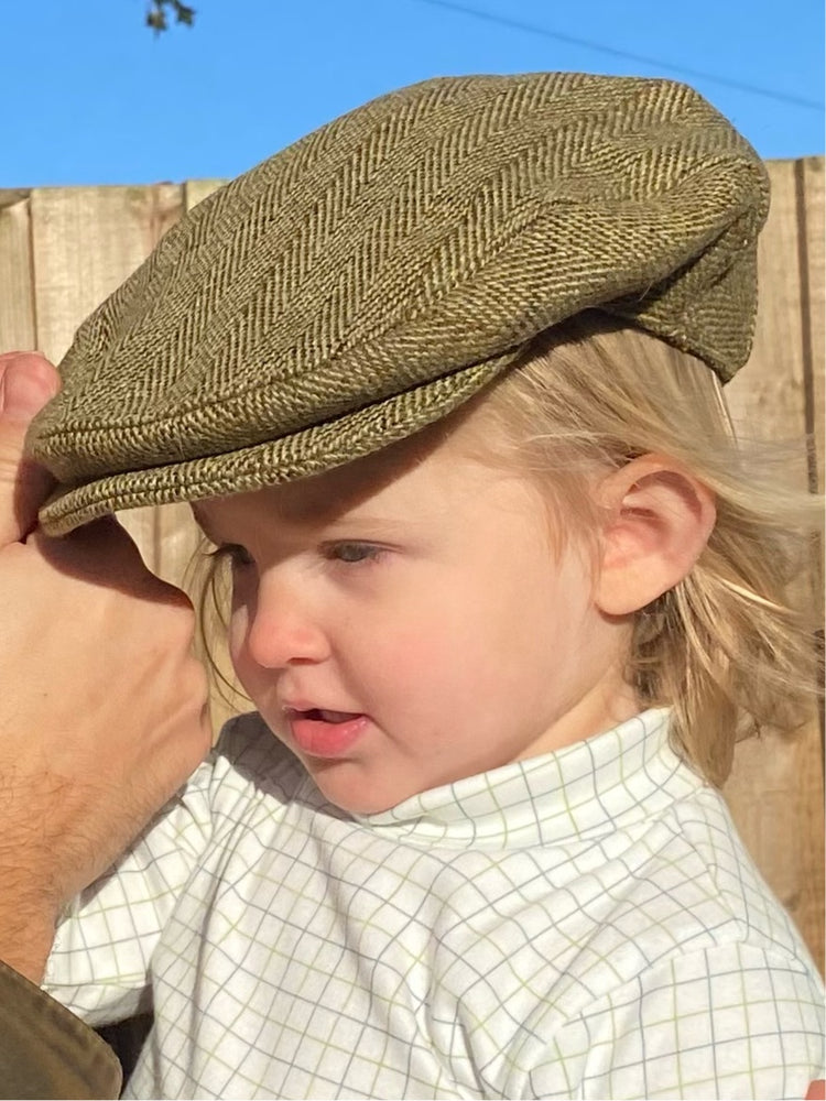 Mini Tweed Flat Cap Rutland Green1